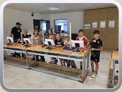 Ferienprogramm 2026
1. Stand Farben Bingo